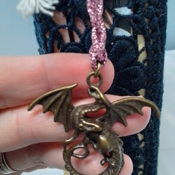 Junk Journal Dragons - Picture 3 of 14